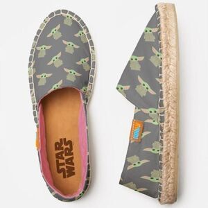 UBUNTU Baby Yoda Espadrilles size 10 NWOT